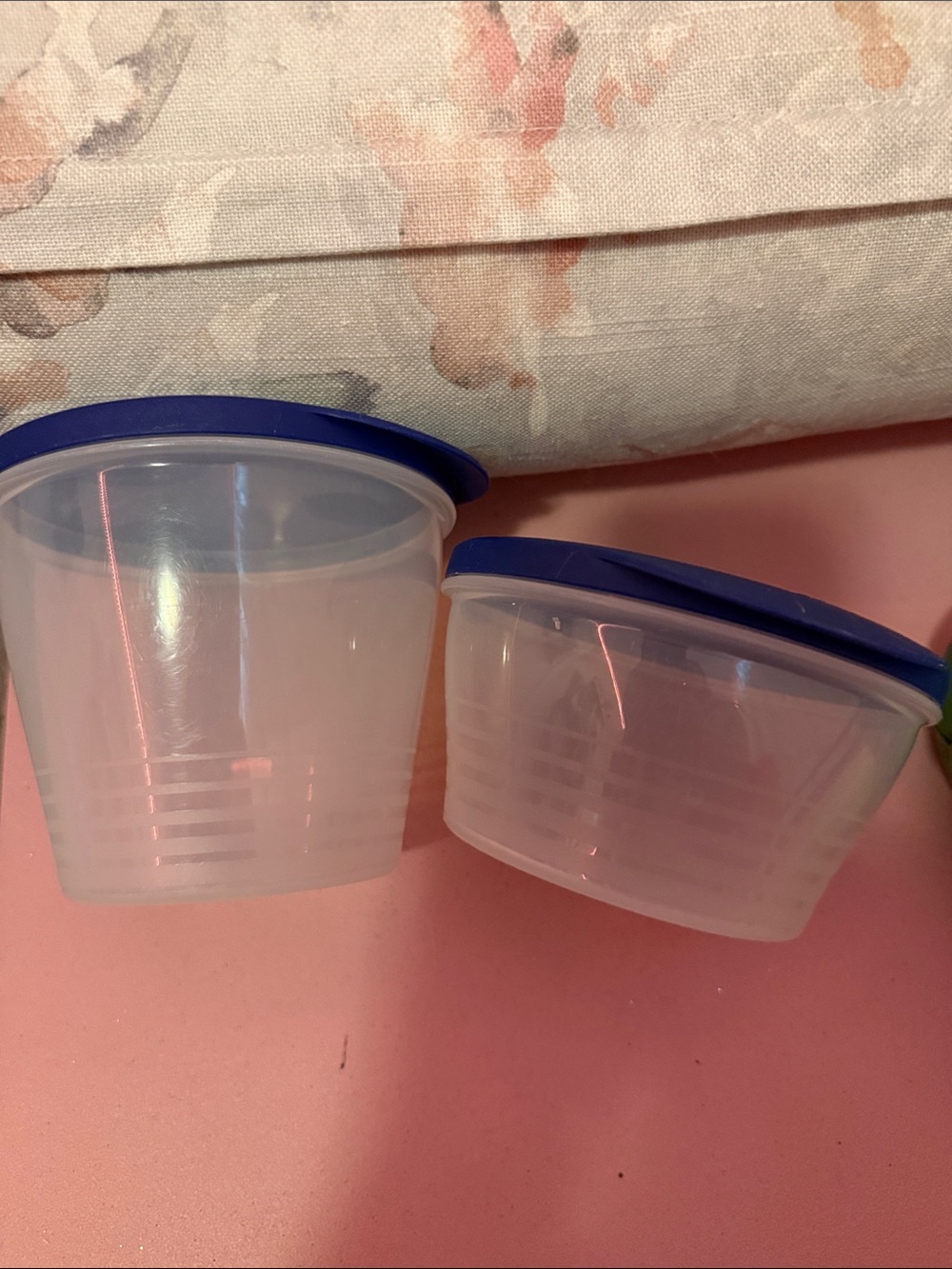 Tupperware Lot - Picture 4 of 16